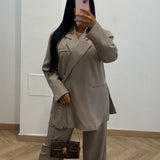 Ensemble tailleur [taupe]