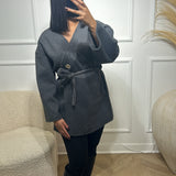 Veste avec ceinture gris