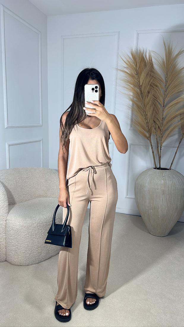 Ensemble style [ camel ]